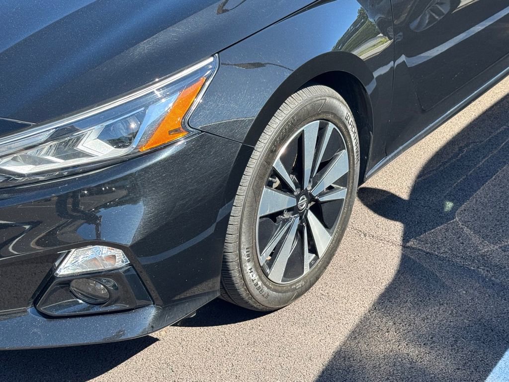 Used 2019 Nissan Altima 2.5 SL FWD image 3