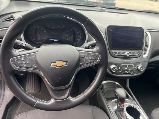 Used 2021 Chevrolet Malibu RS image 8