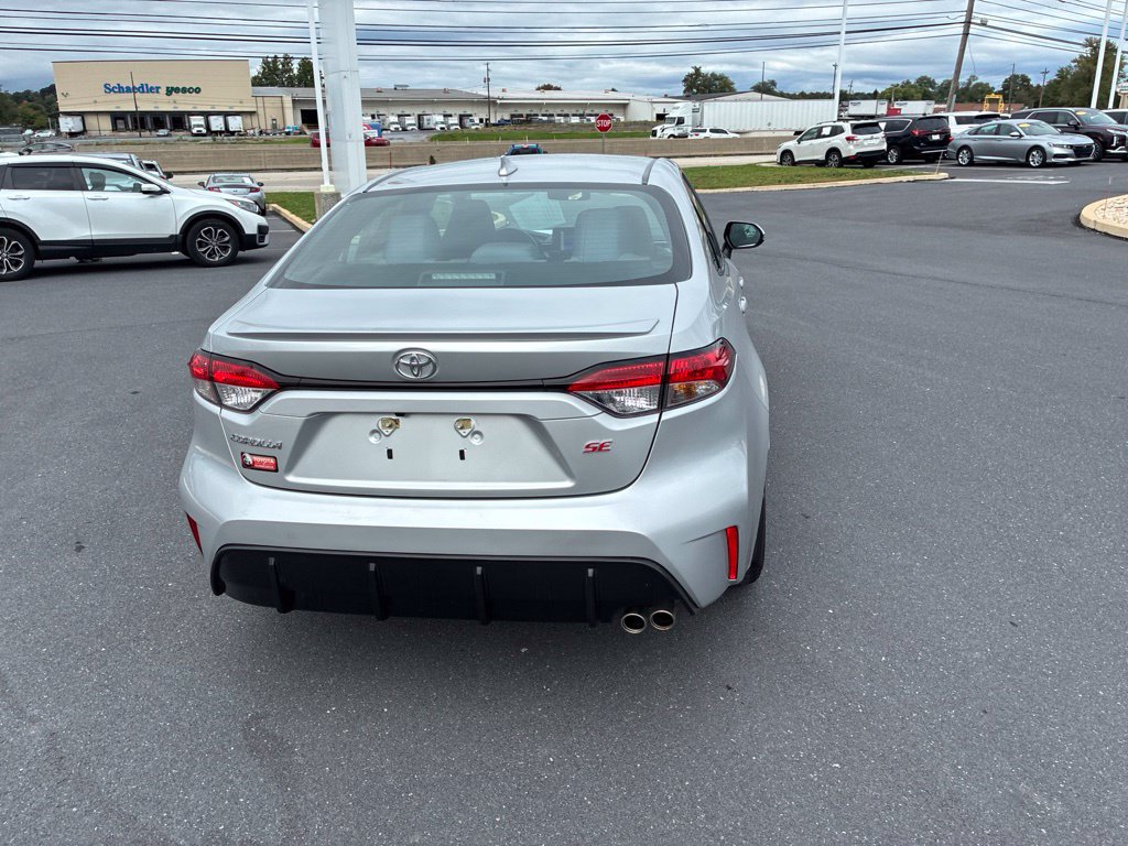 Used 2025 Toyota Corolla SE FWD image 10