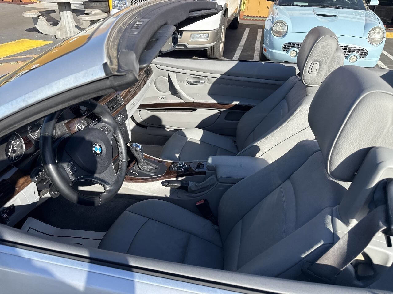 Used 2011 BMW 328i Convertible RWD image 11