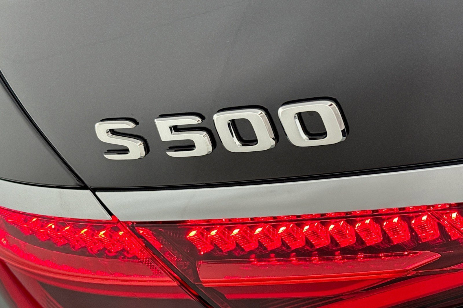 New 2026 Mercedes-Benz S 500 4MATIC image 8