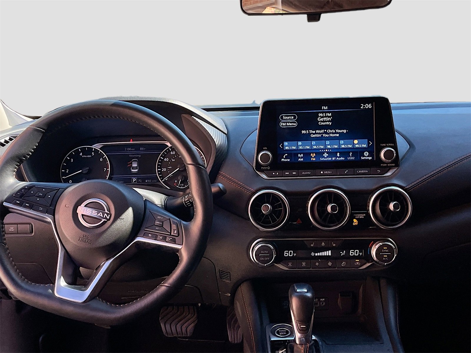 Used 2024 Nissan Sentra SR w/ SR Premium Package image 9