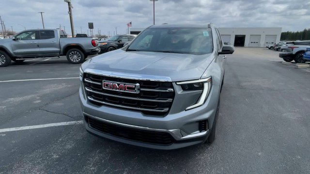 New 2026 GMC Acadia Elevation w/ LPO, Floor Liner Package FWD image 5