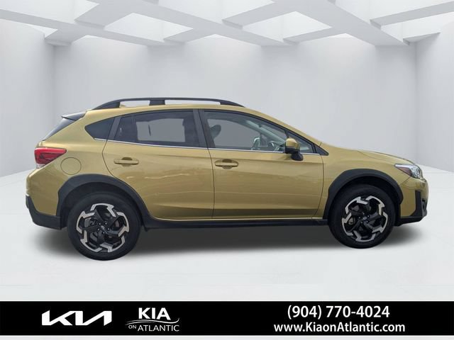 Used 2022 Subaru Crosstrek 2.5i Limited w/ Moonroof Package 2 AWD/4WD image 2