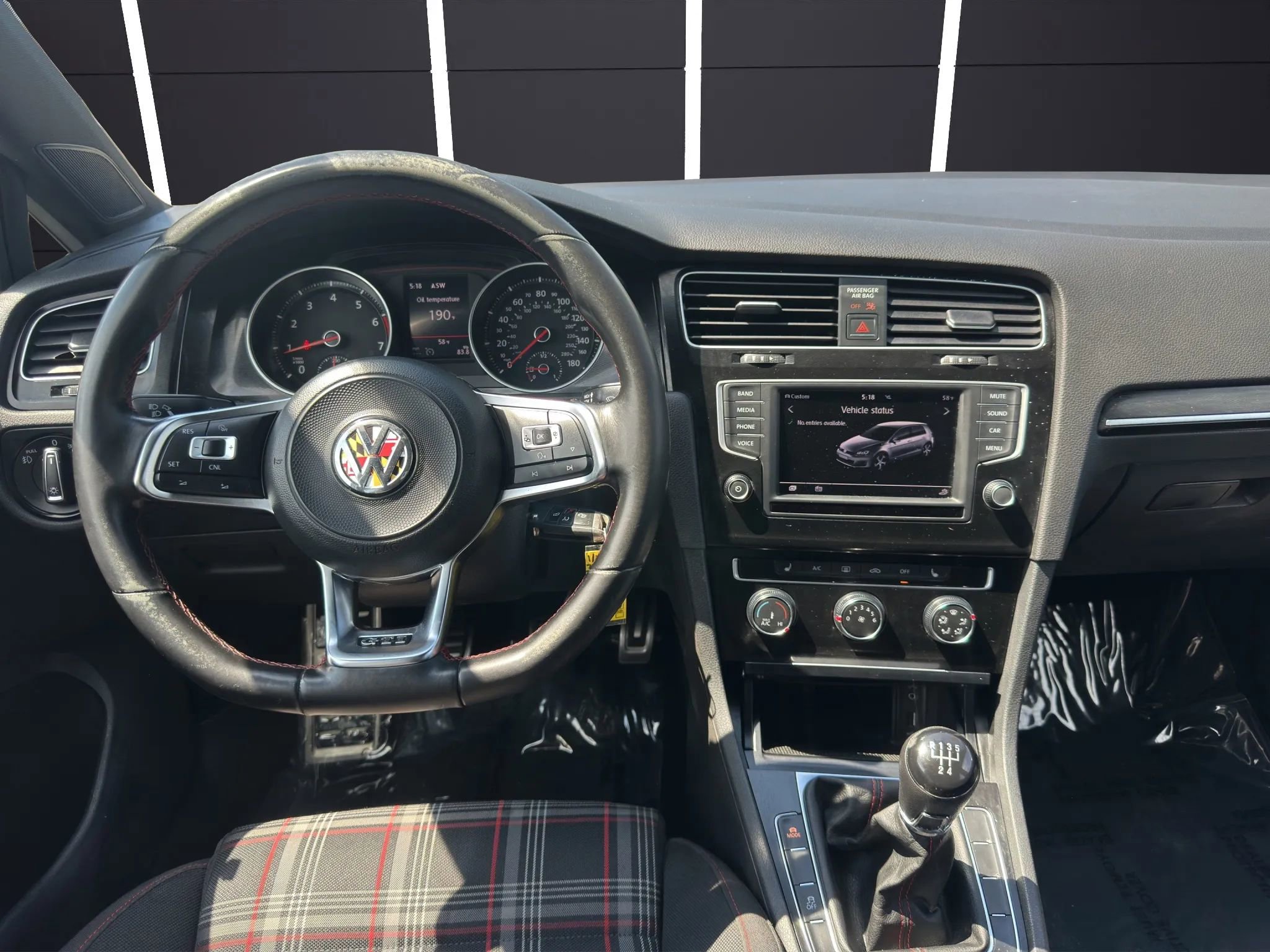 Used 2017 Volkswagen GTI S FWD image 16