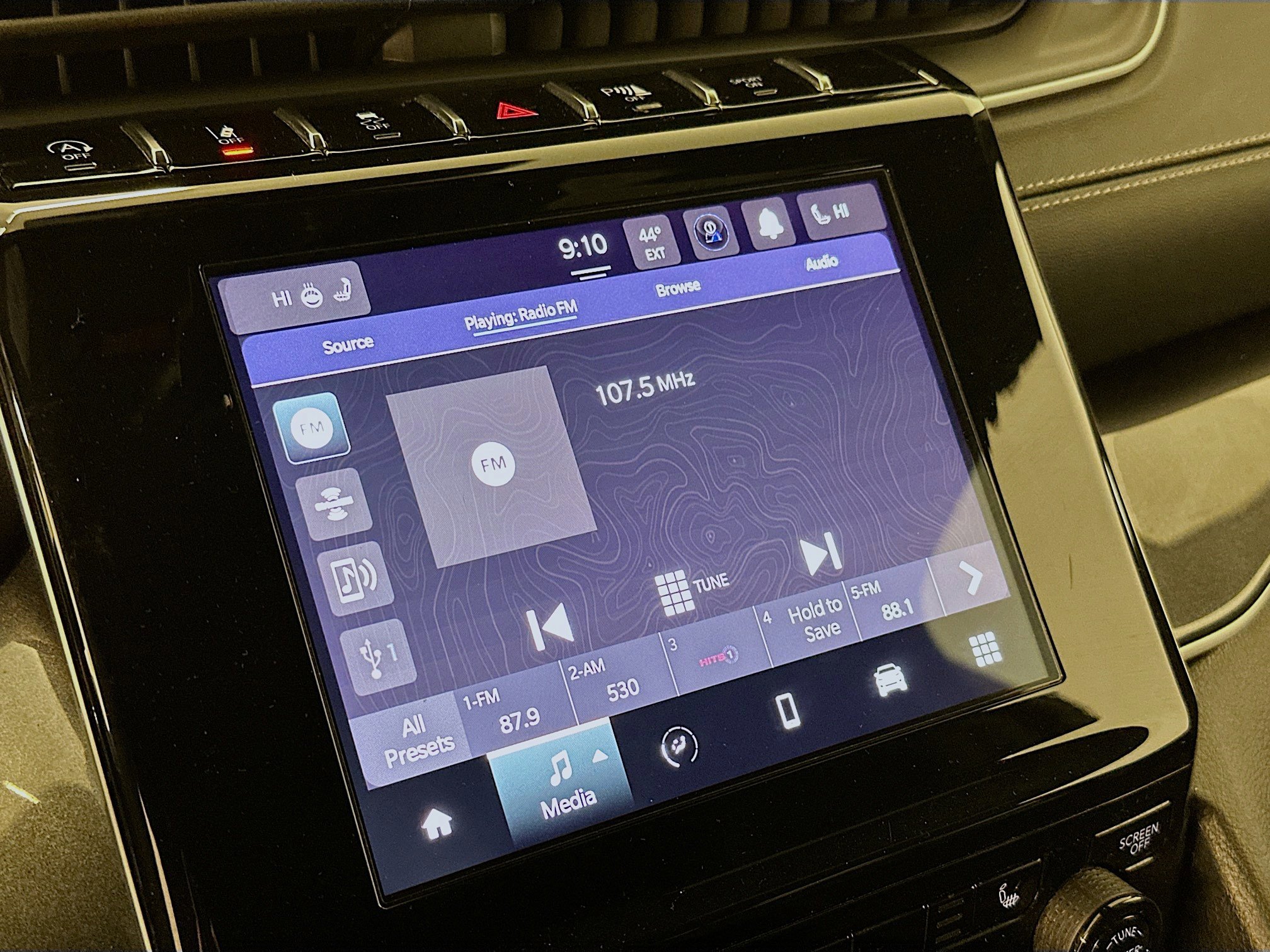 Used 2023 Jeep Grand Cherokee Altitude image 21