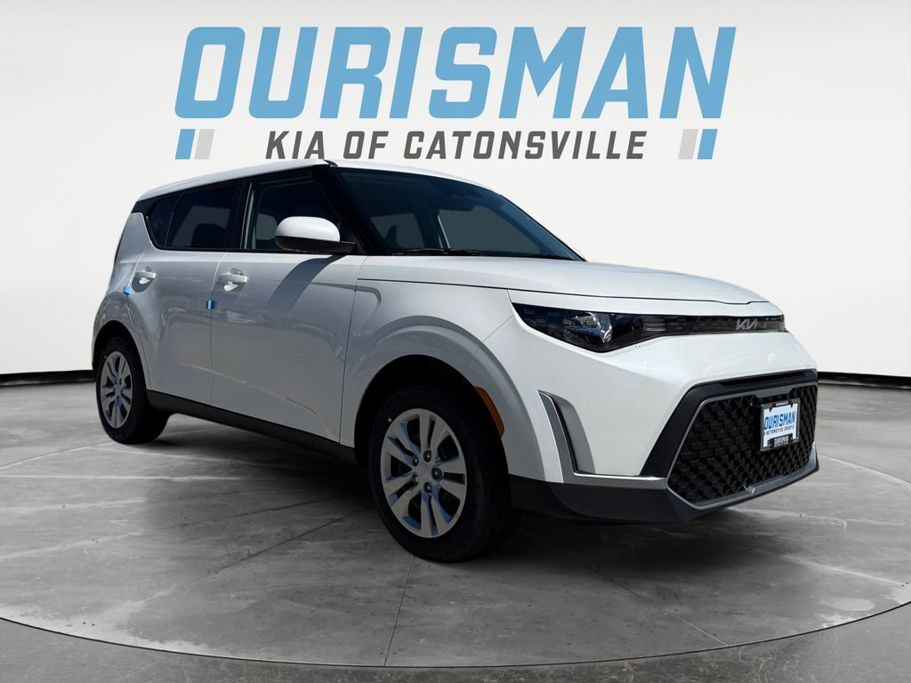 New 2025 Kia Soul LX