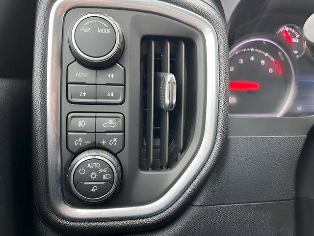 Used 2020 Chevrolet Silverado 2500 LTZ image 14