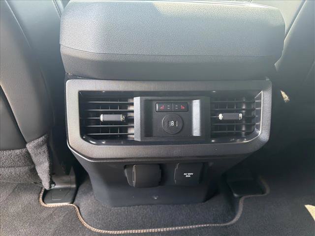 Used 2024 Ford F250 Platinum AWD/4WD image 24