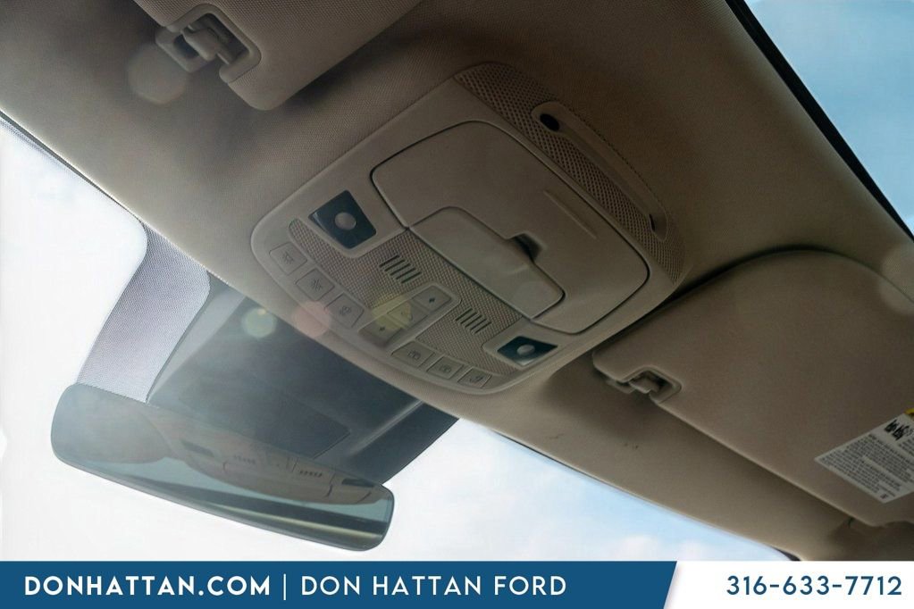 Used 2020 Lincoln Navigator Reserve w/ Luxury Package image 12