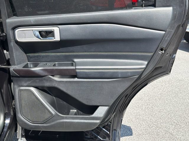 Certified 2020 Ford Explorer Limited RWD image 18