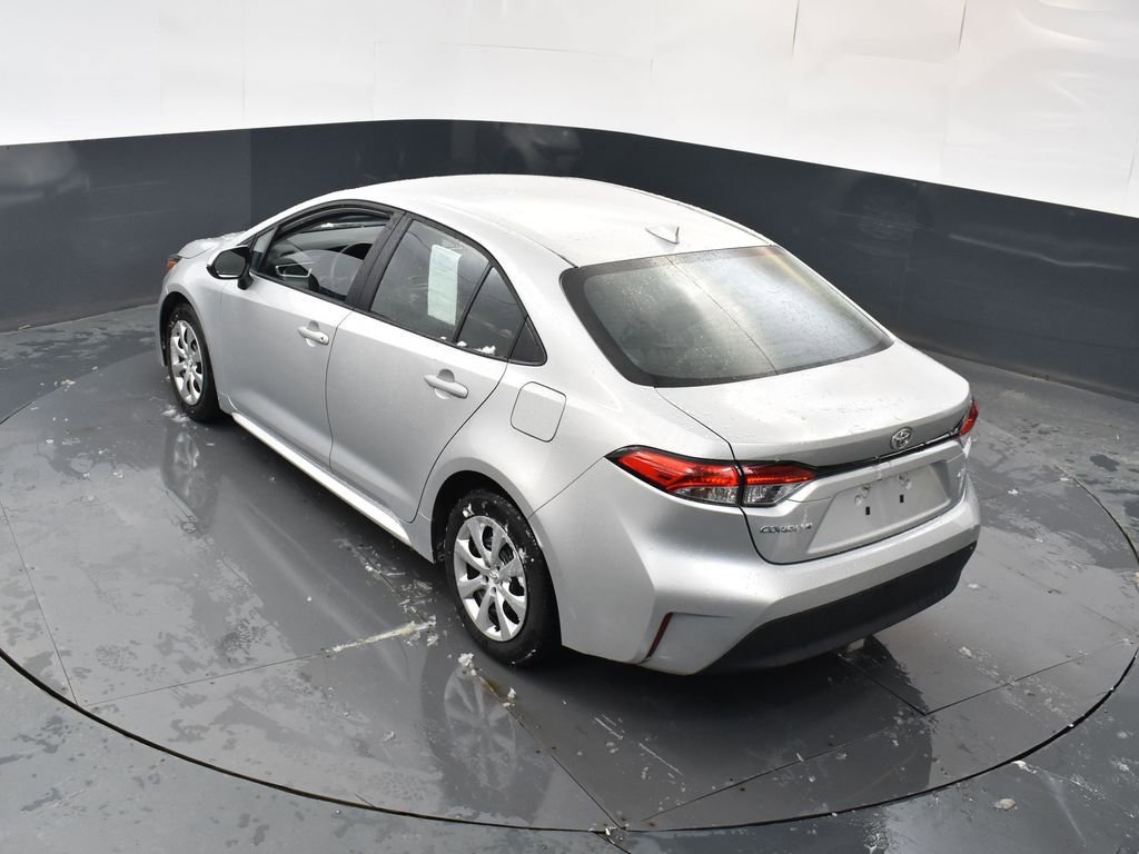 Used 2025 Toyota Corolla LE image 35