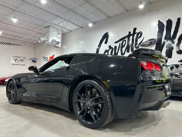Used 2019 Chevrolet Corvette Stingray Coupe w/ 1LT RWD image 3