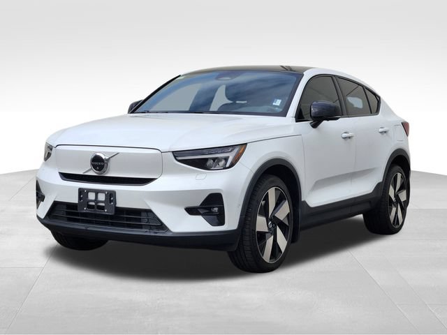 Certified 2023 Volvo C40 P8 Recharge Plus w/ Climate Package AWD/4WD image 4