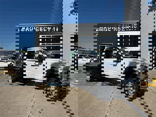 New 2026 Ford F550 4x4 Crew Cab