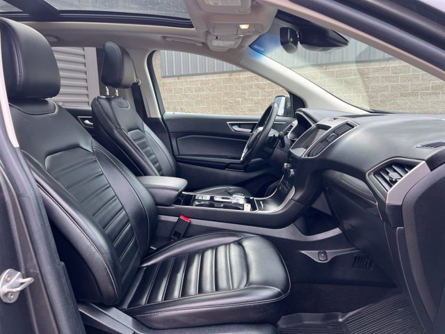 Used 2020 Ford Edge SEL w/ Convenience Package AWD/4WD image 11