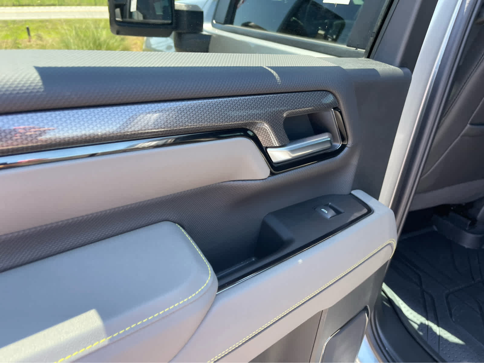 Used 2026 Chevrolet Silverado 2500 ZR2 w/ LPO, Dark Essentials Package AWD/4WD image 20