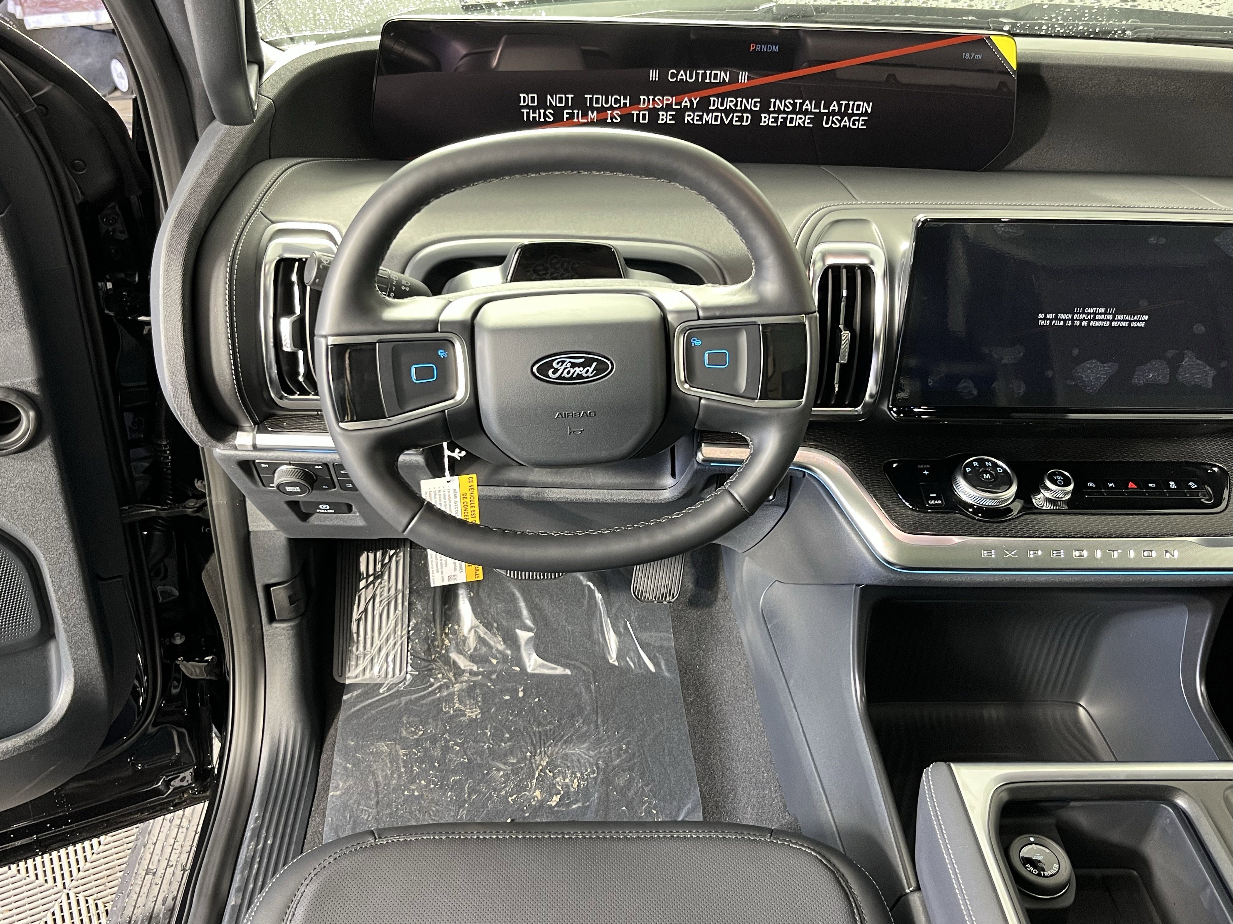 New 2026 Ford Expedition Platinum w/ Stealth Performance Package AWD/4WD image 11