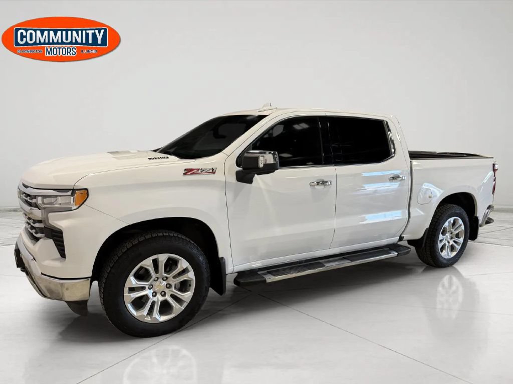 Used 2023 Chevrolet Silverado 1500 LTZ AWD/4WD image 2