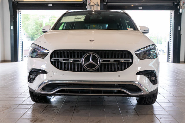 New 2026 Mercedes-Benz GLA 250 4MATIC image 2