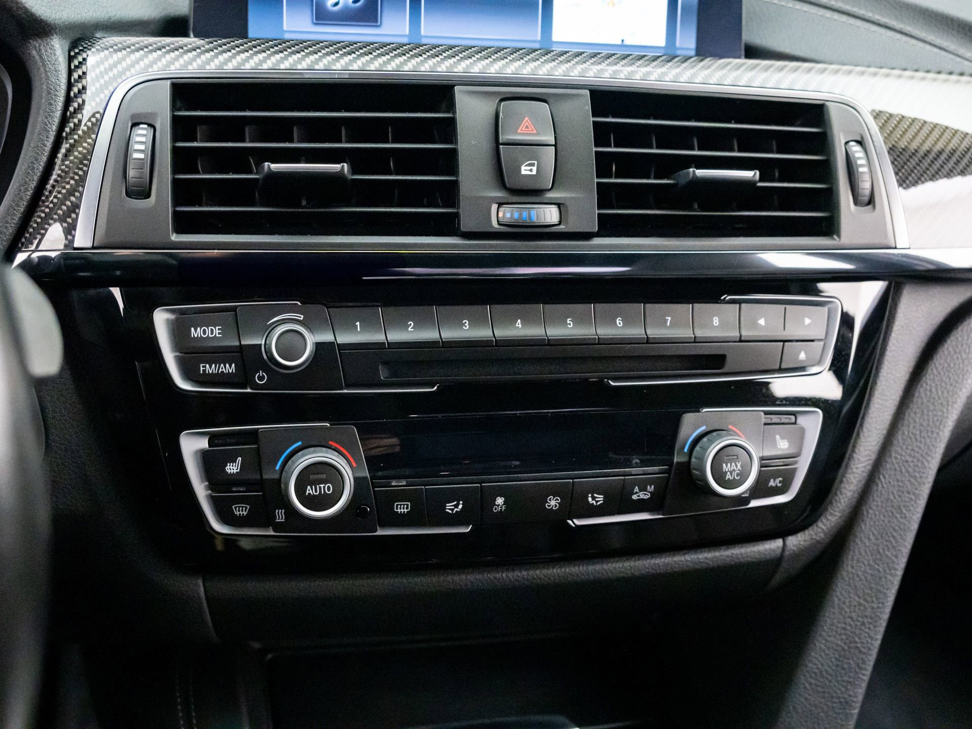 Used 2018 BMW M3 image 22