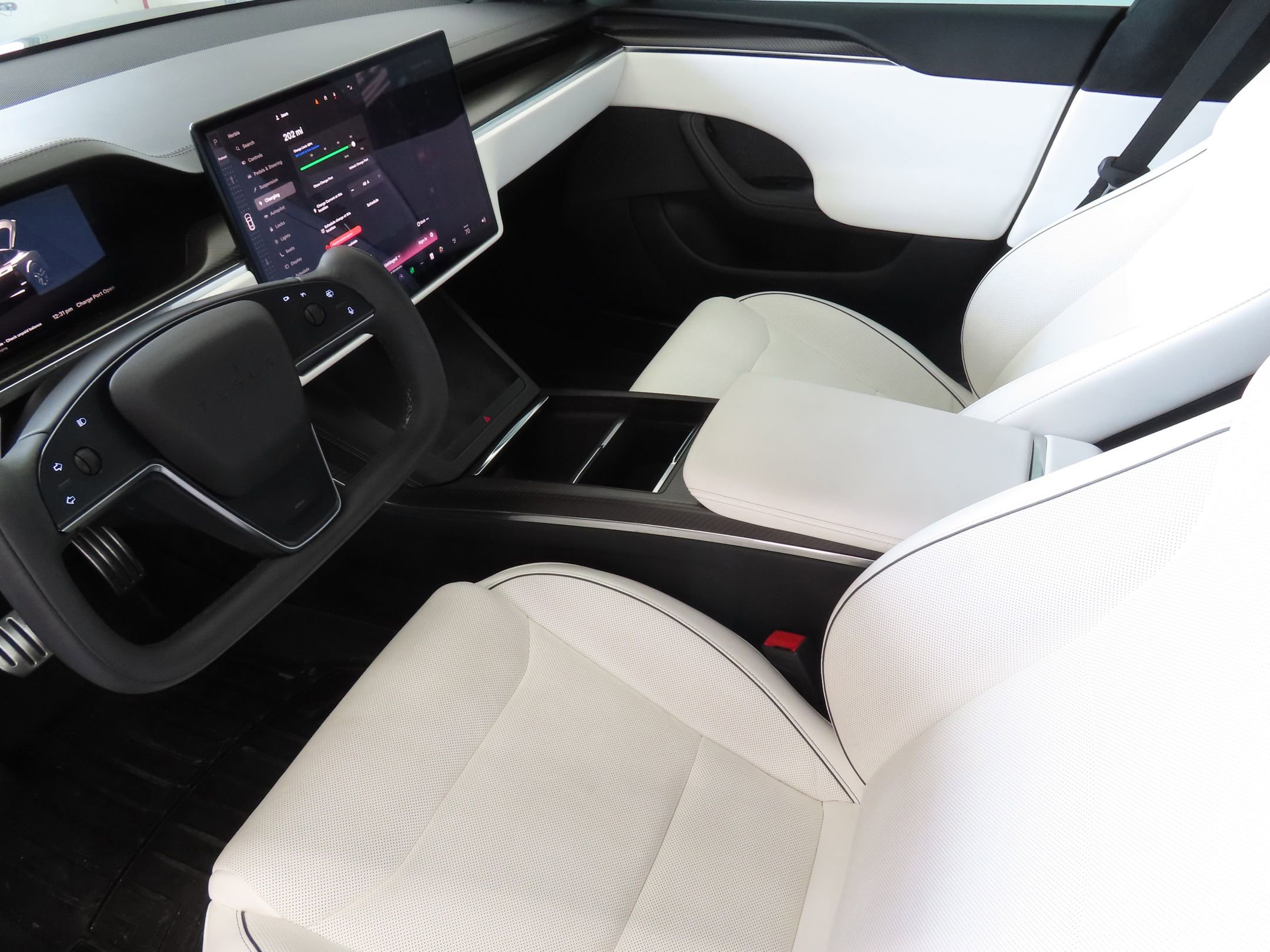 Used 2021 Tesla Model S Plaid AWD/4WD image 20