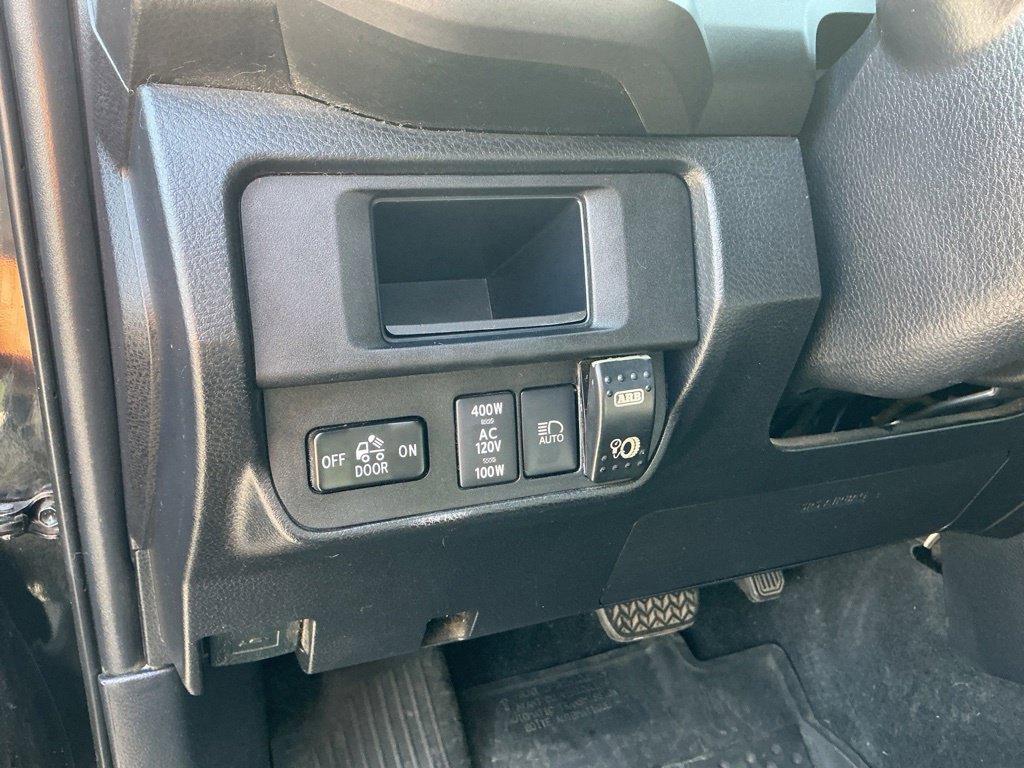 Used 2019 Toyota Tacoma TRD Off-Road AWD/4WD image 23