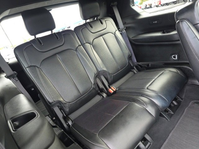 Used 2024 Jeep Grand Cherokee L Limited w/ Luxury Tech Group II image 58