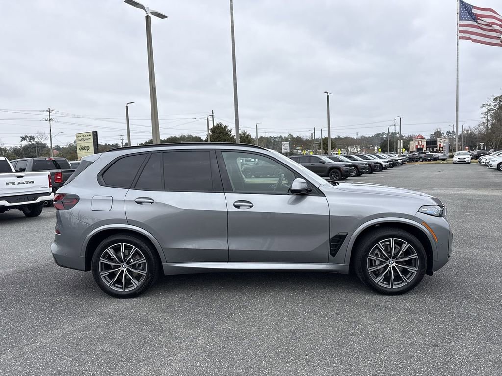 Used 2025 BMW X5 xDrive40i image 2