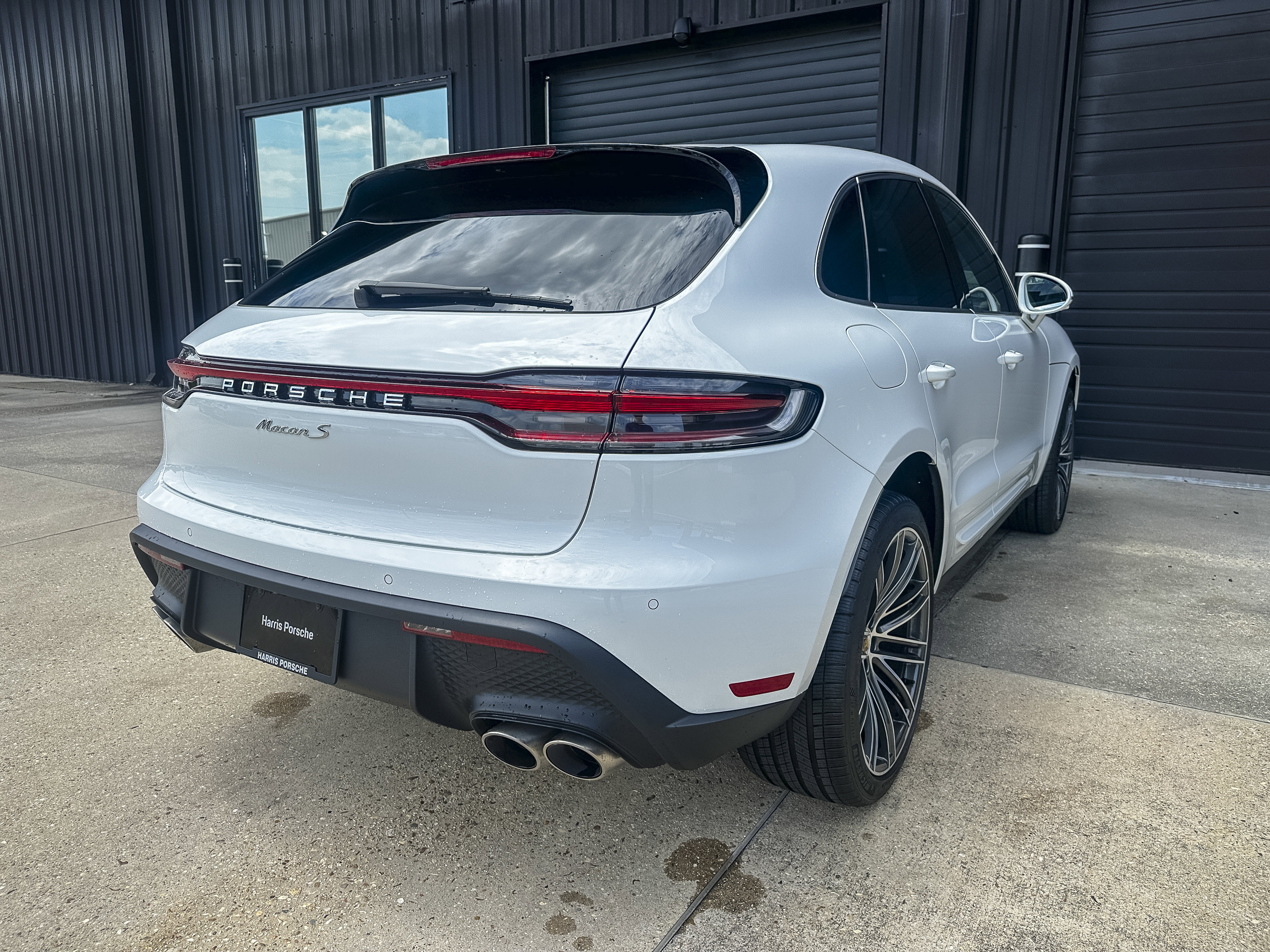 New 2026 Porsche Macan S AWD/4WD image 5