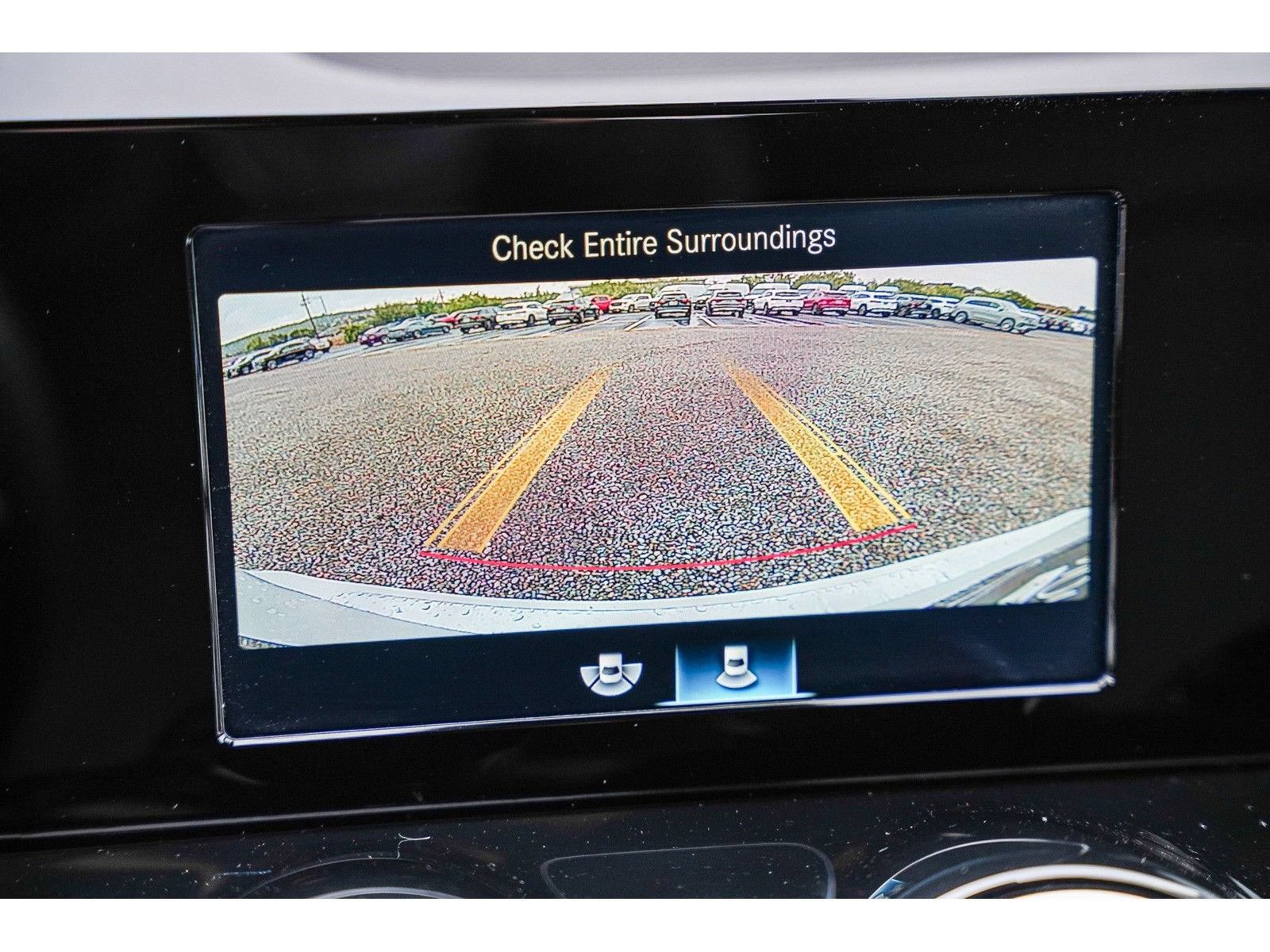 Used 2021 Mercedes-Benz GLB 250 4MATIC image 23