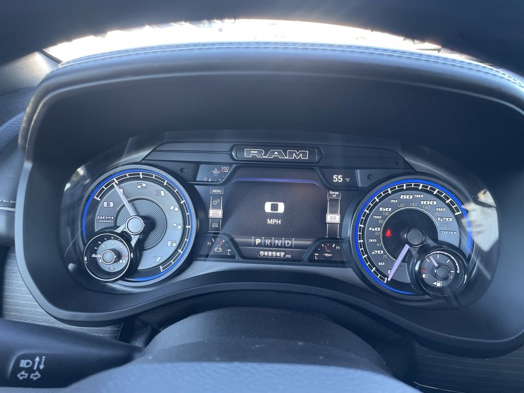 Used 2022 RAM 1500 Limited w/ Body-Colour Bumper Group image 14