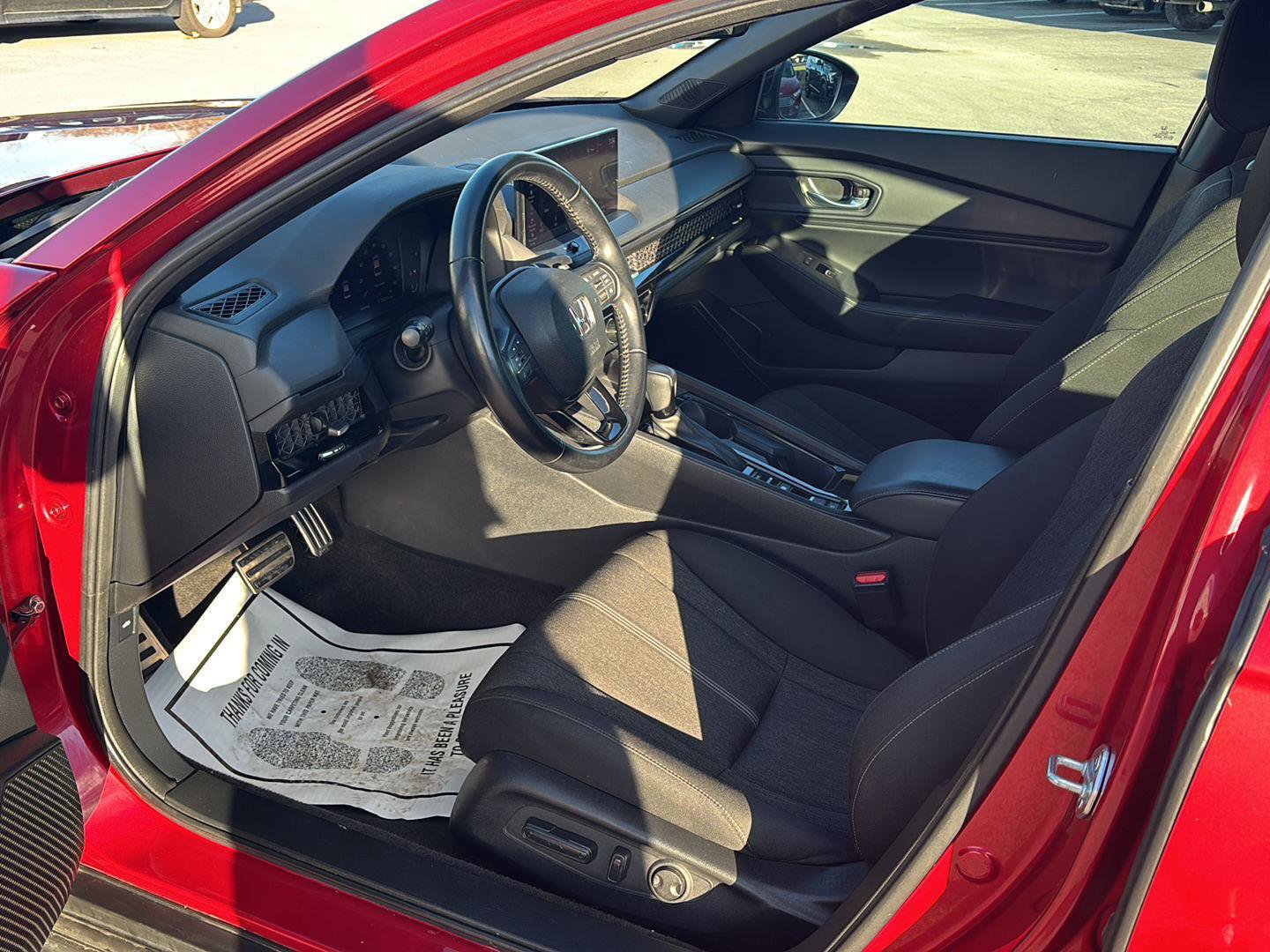 Used 2023 Honda Accord Sport image 14