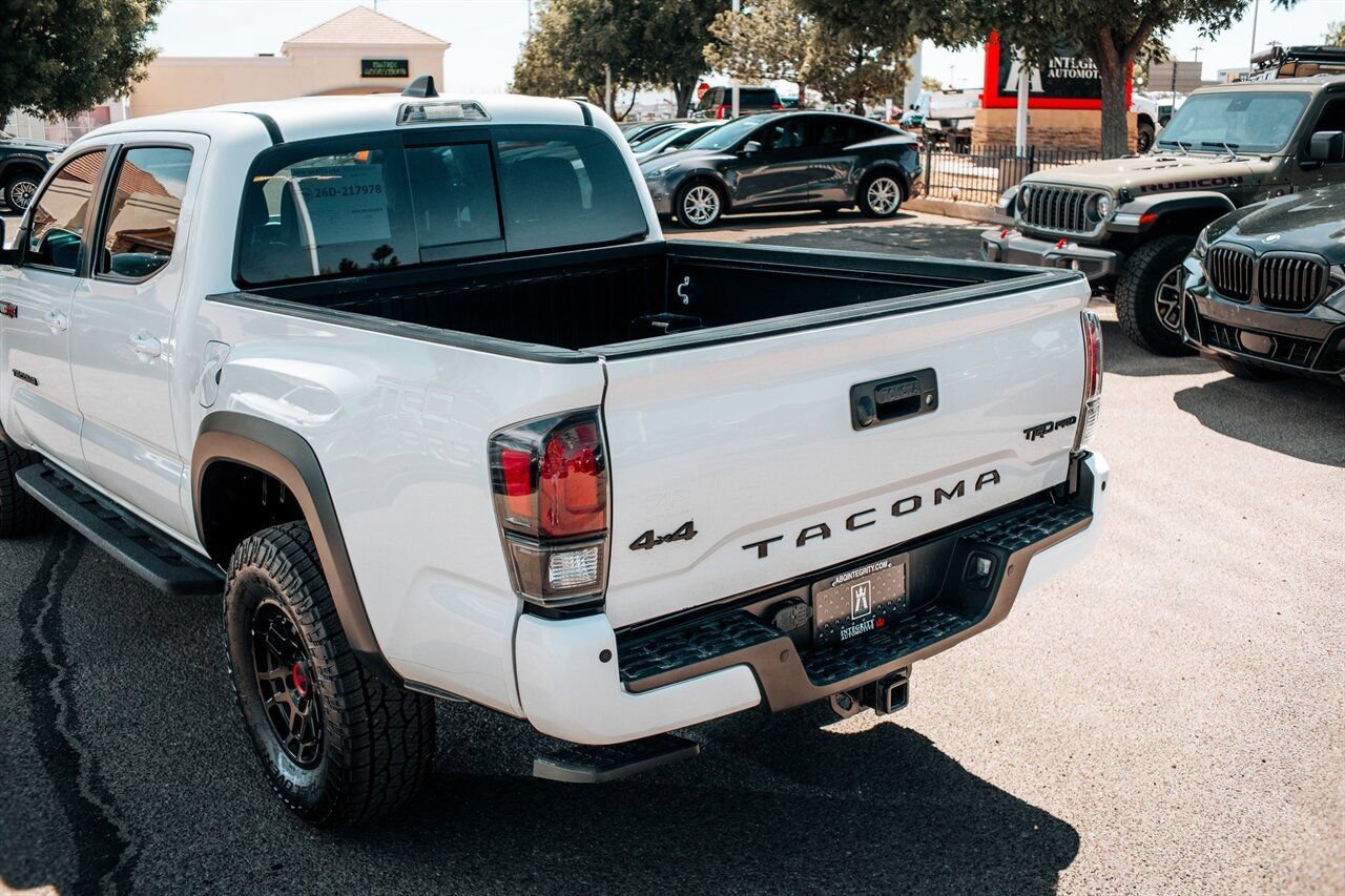 Used 2023 Toyota Tacoma TRD Pro AWD/4WD image 16