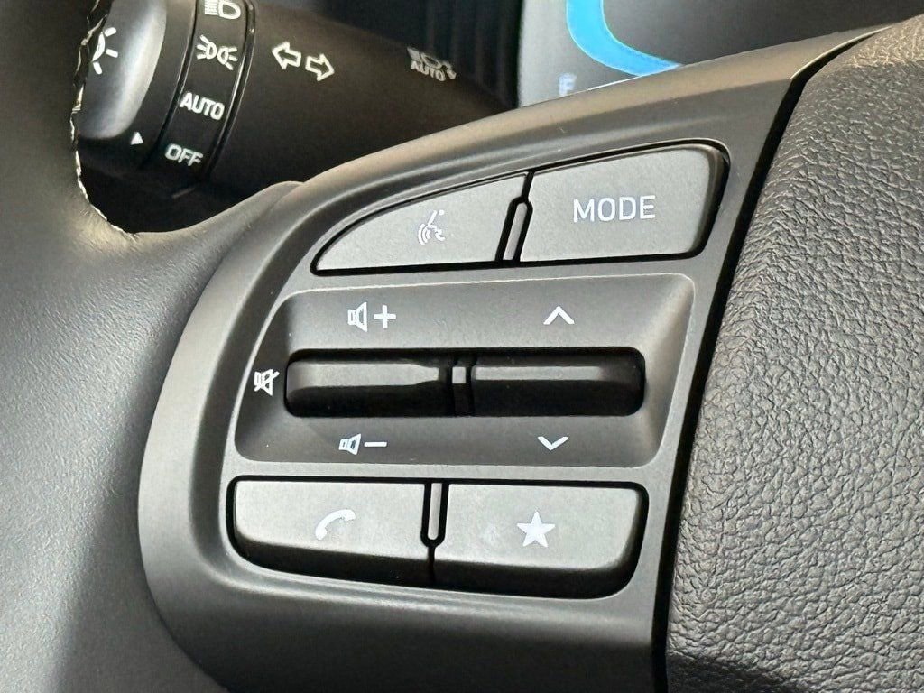 New 2026 Hyundai Venue SEL image 14