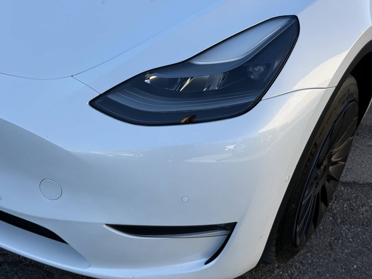 Used 2022 Tesla Model Y Long Range AWD/4WD image 36