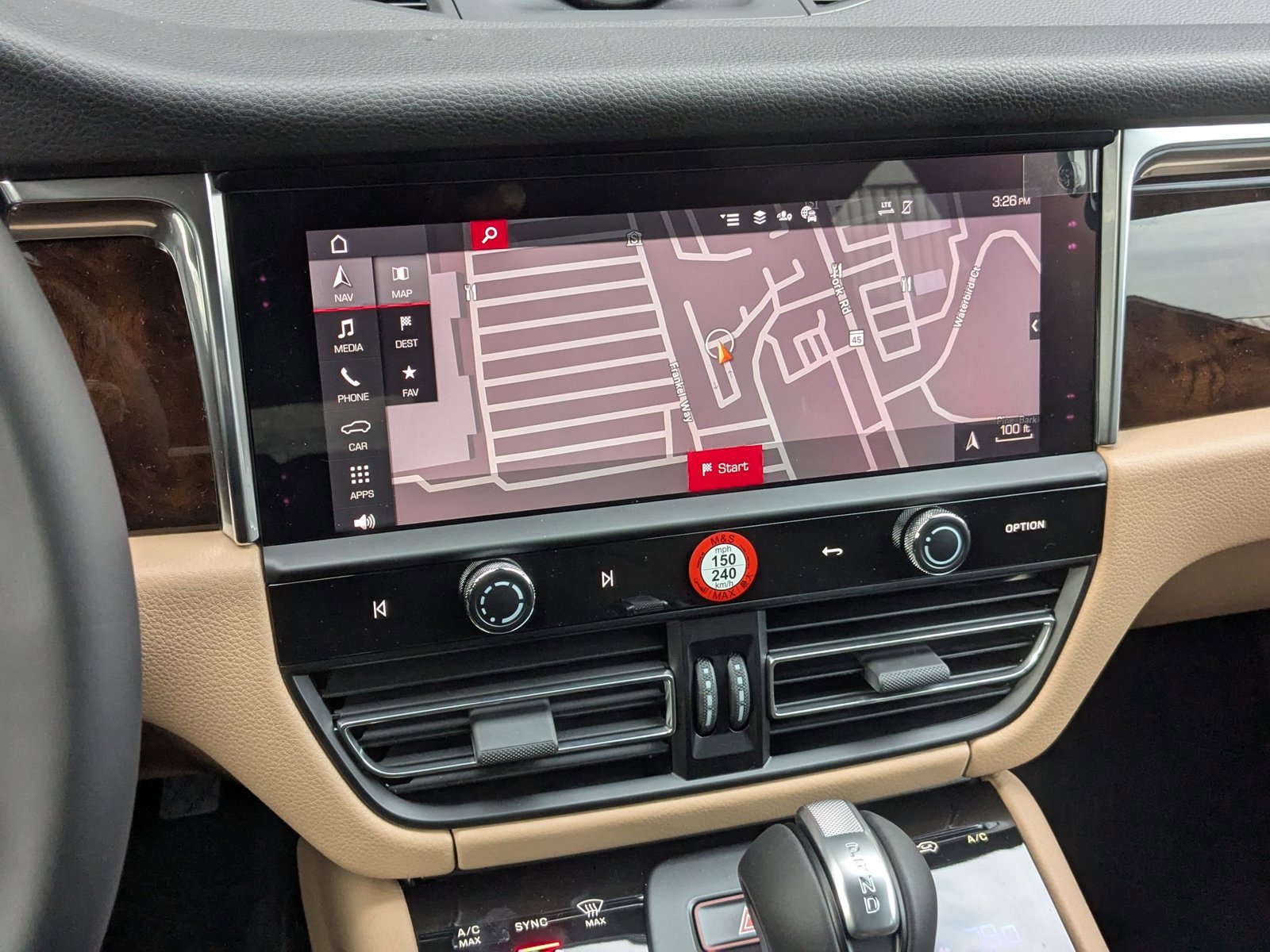 New 2026 Porsche Macan image 20