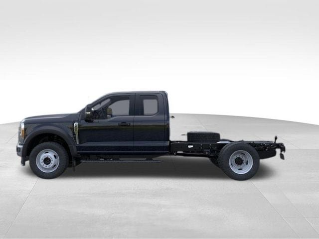 New 2026 Ford F450 XLT AWD/4WD image 3