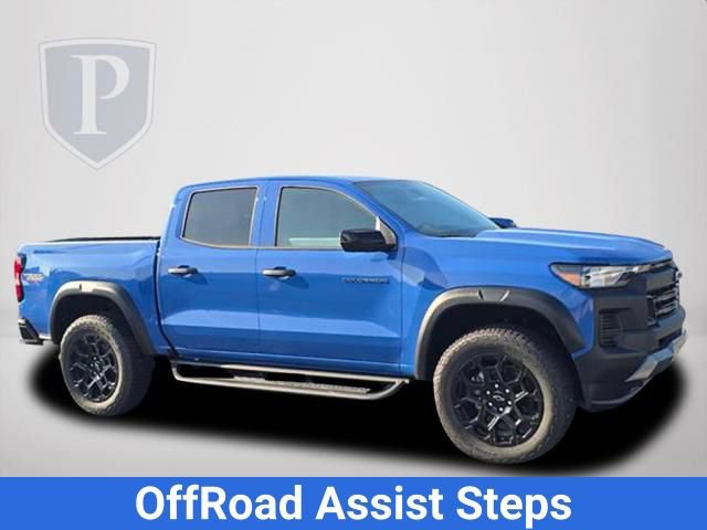 New 2026 Chevrolet Colorado Trail Boss AWD/4WD image 2