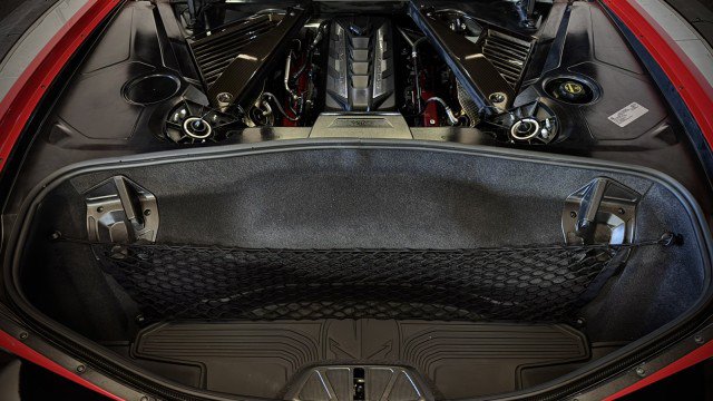 Used 2024 Chevrolet Corvette Stingray Premium Cpe w/ Z51 Performance Package RWD image 32