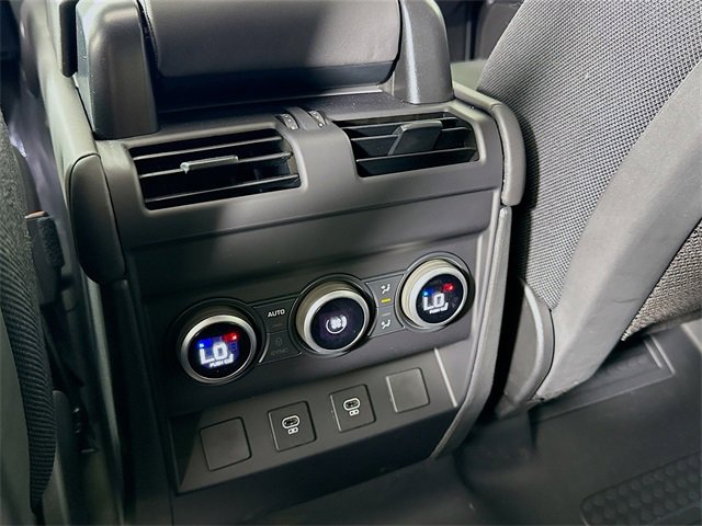 Certified 2025 Land Rover Defender 110 V8 image 27