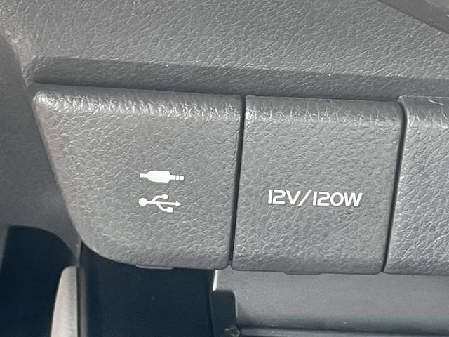 Used 2018 Toyota Camry LE w/ Convenience Package FWD image 21