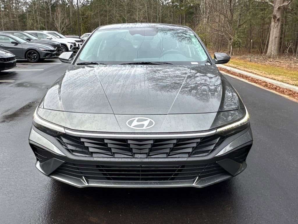 New 2026 Hyundai Elantra SE image 8