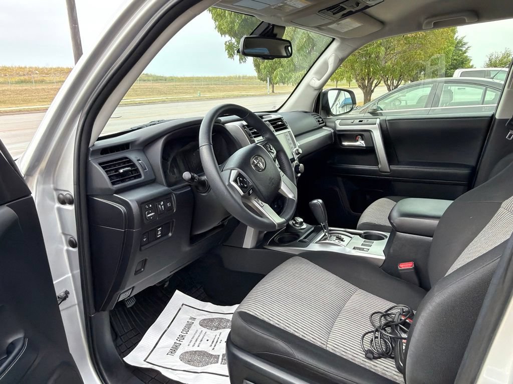 Used 2021 Toyota 4Runner SR5 AWD/4WD image 16