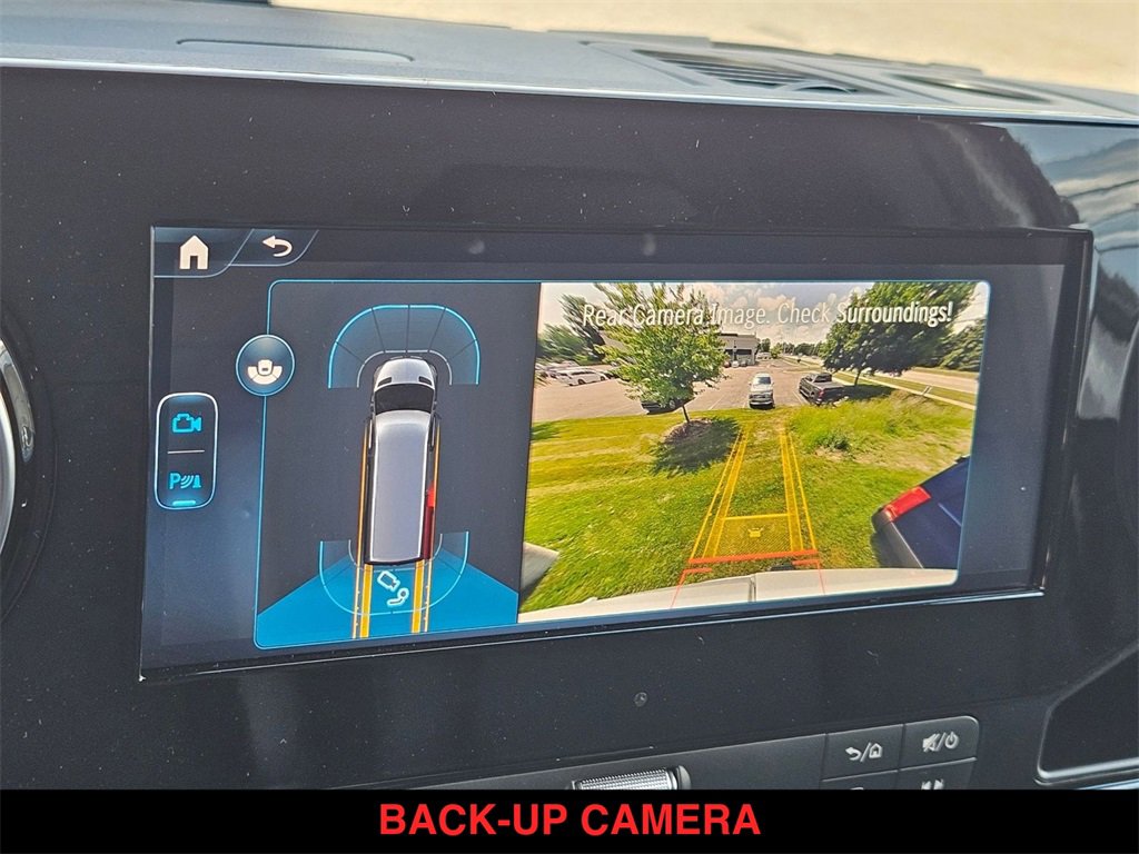 Used 2025 Mercedes-Benz Sprinter 2500 image 14