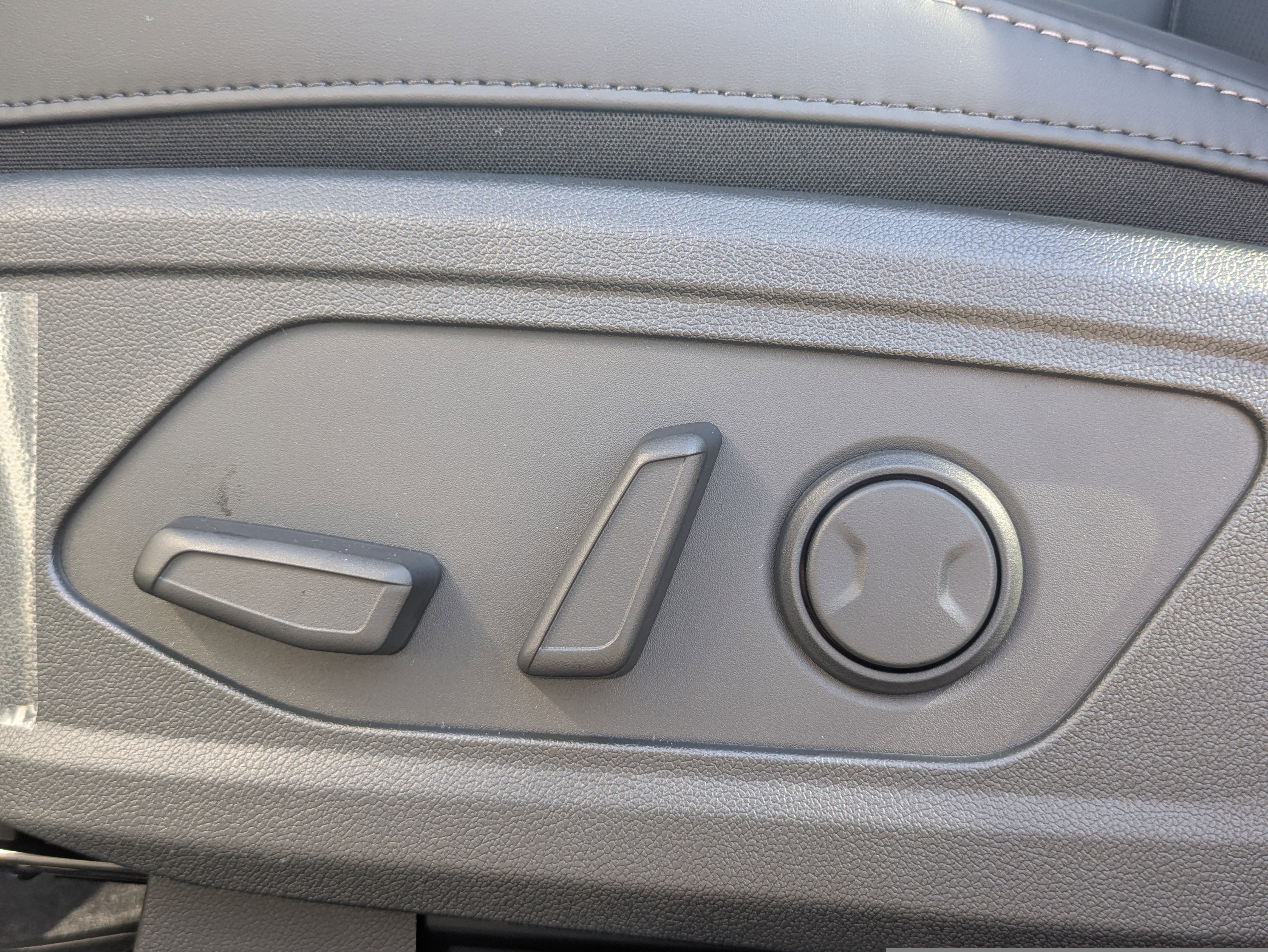 New 2026 Kia Sorento EX image 21