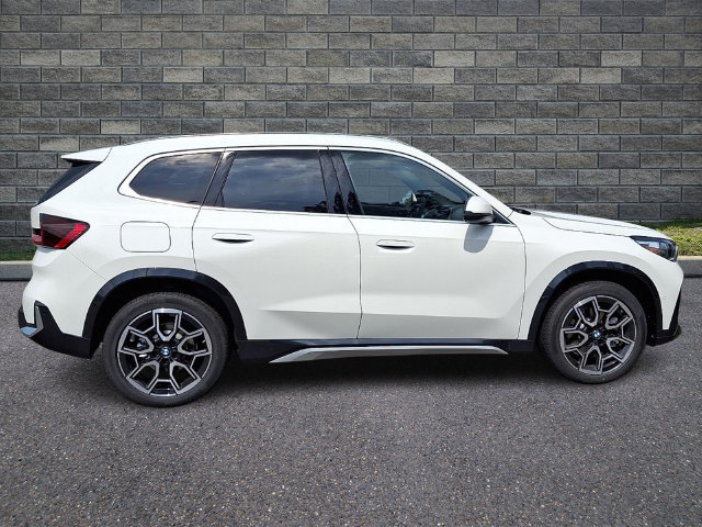 New 2027 BMW X1 xDrive28i AWD/4WD image 7
