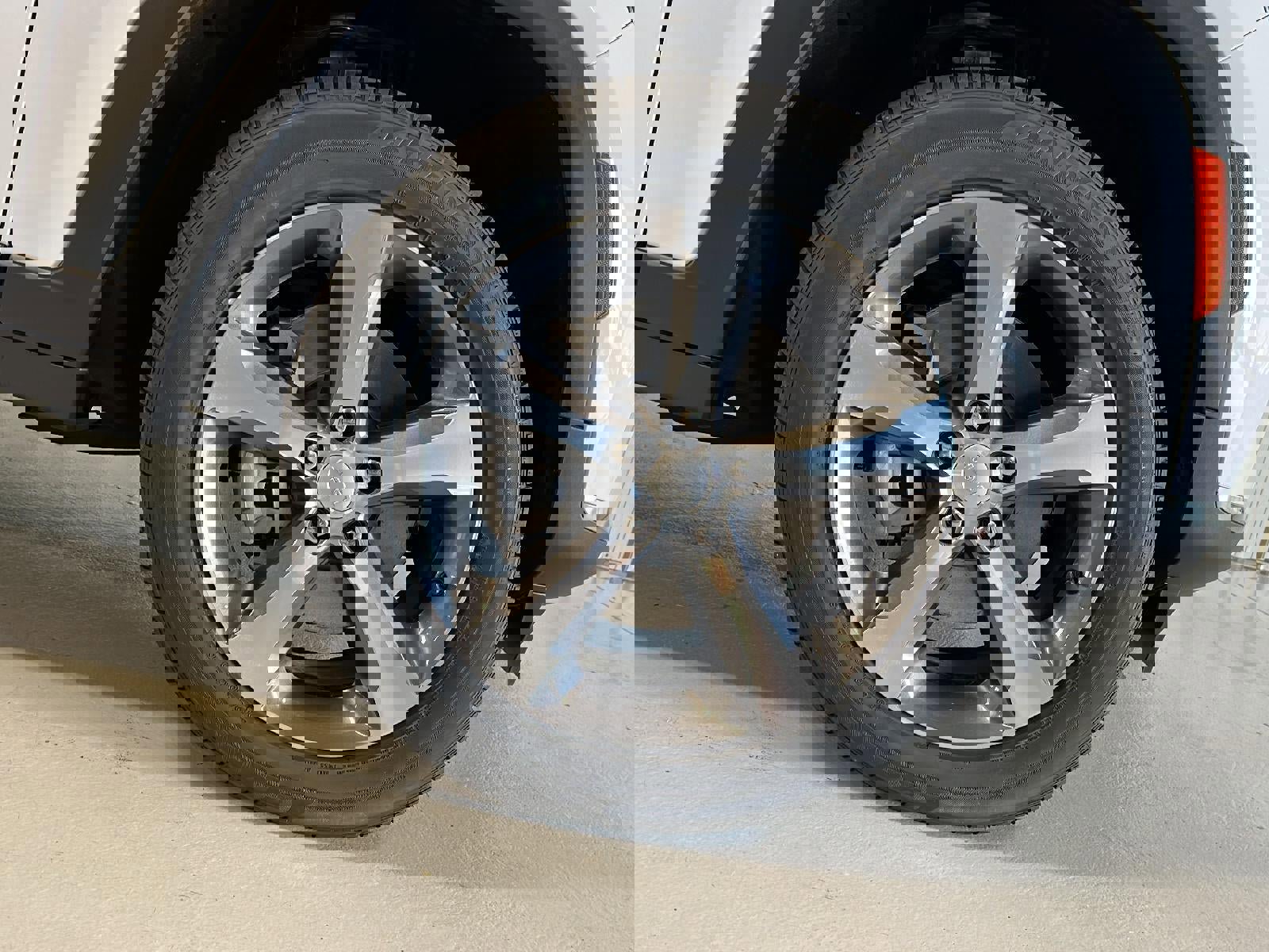 New 2025 Jeep Grand Cherokee L Limited image 25