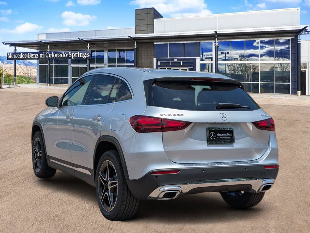 New 2026 Mercedes-Benz GLA 250 4MATIC image 5