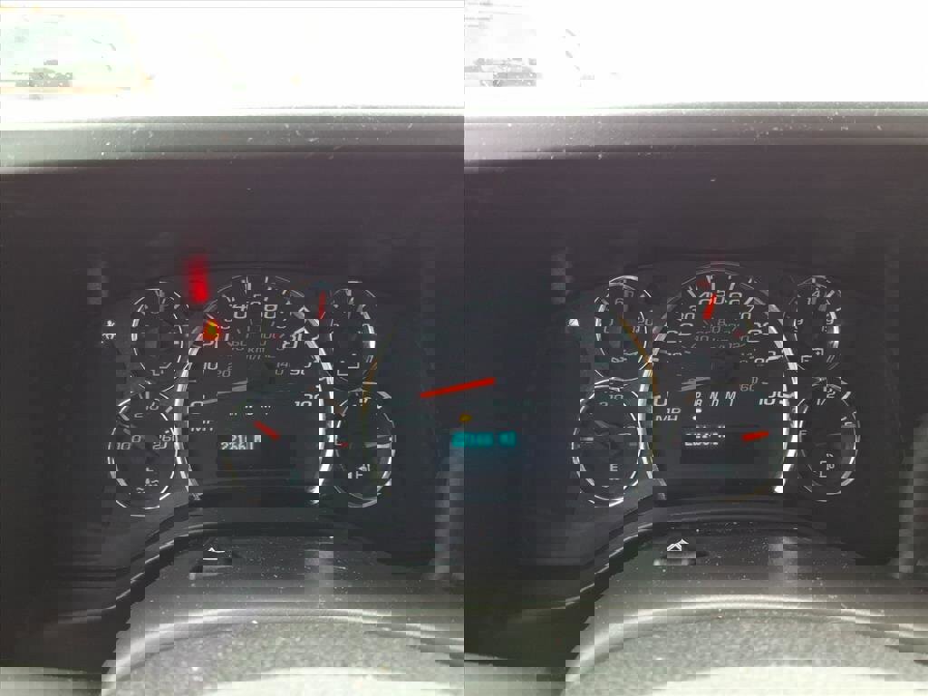 Used 2024 Chevrolet Express 2500 w/ Driver Convenience Package image 22